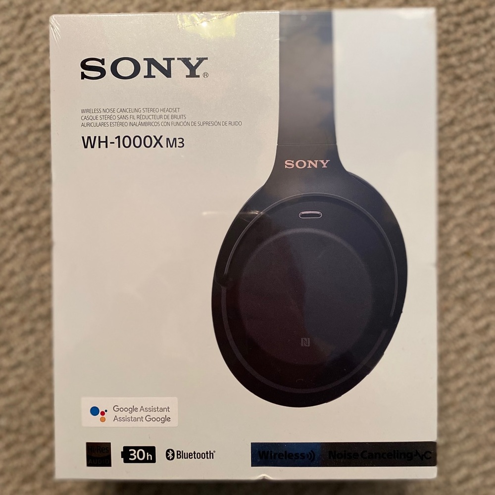 SONY WH-1000XM3 Noise Cancelling Headphones